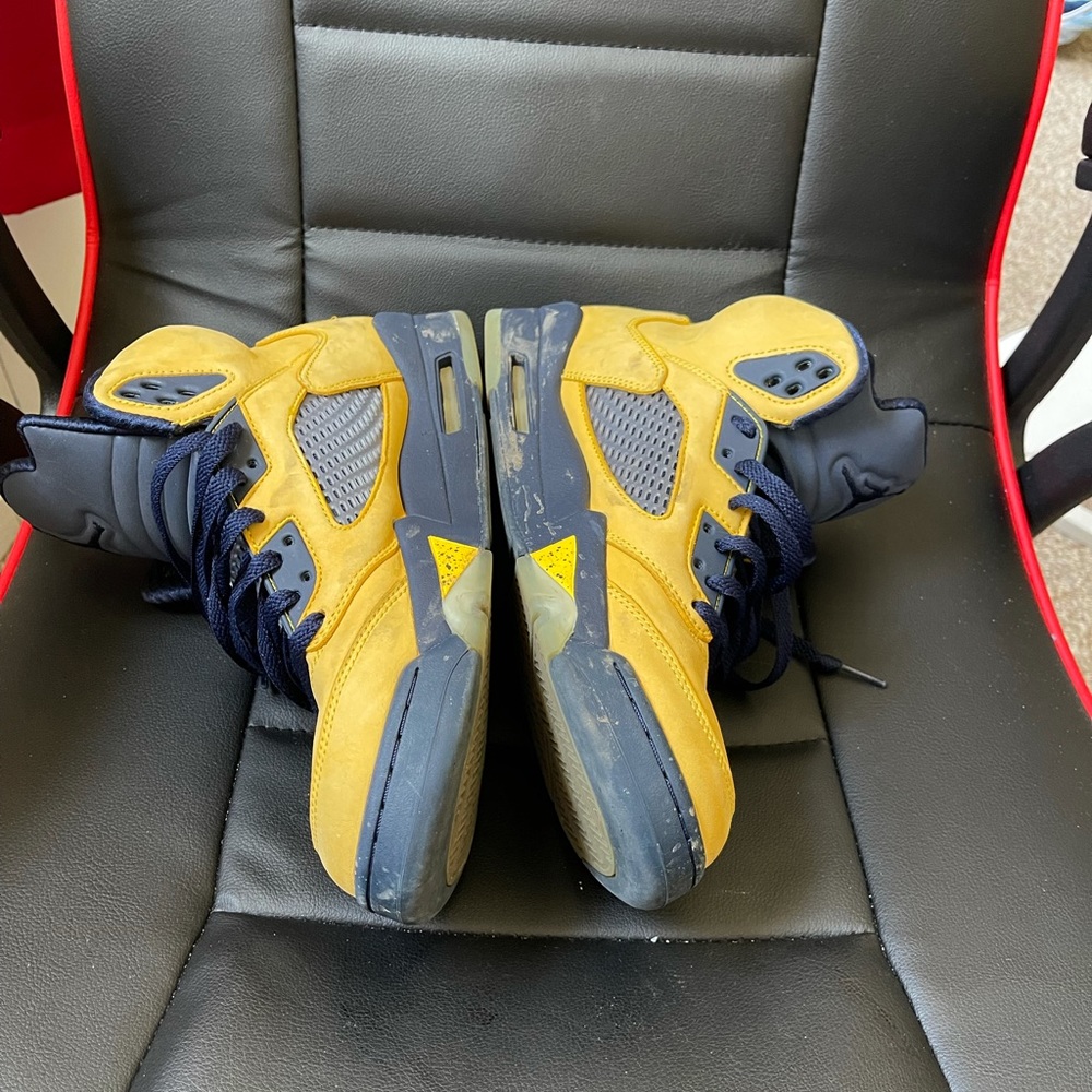 Jordan 5 - Picture 4 of 5